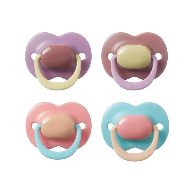 tommee-tippee-ultimate-fit-chupete-18-36-meses-pack-de-4-escudo-curvado-sim-tric image 1
