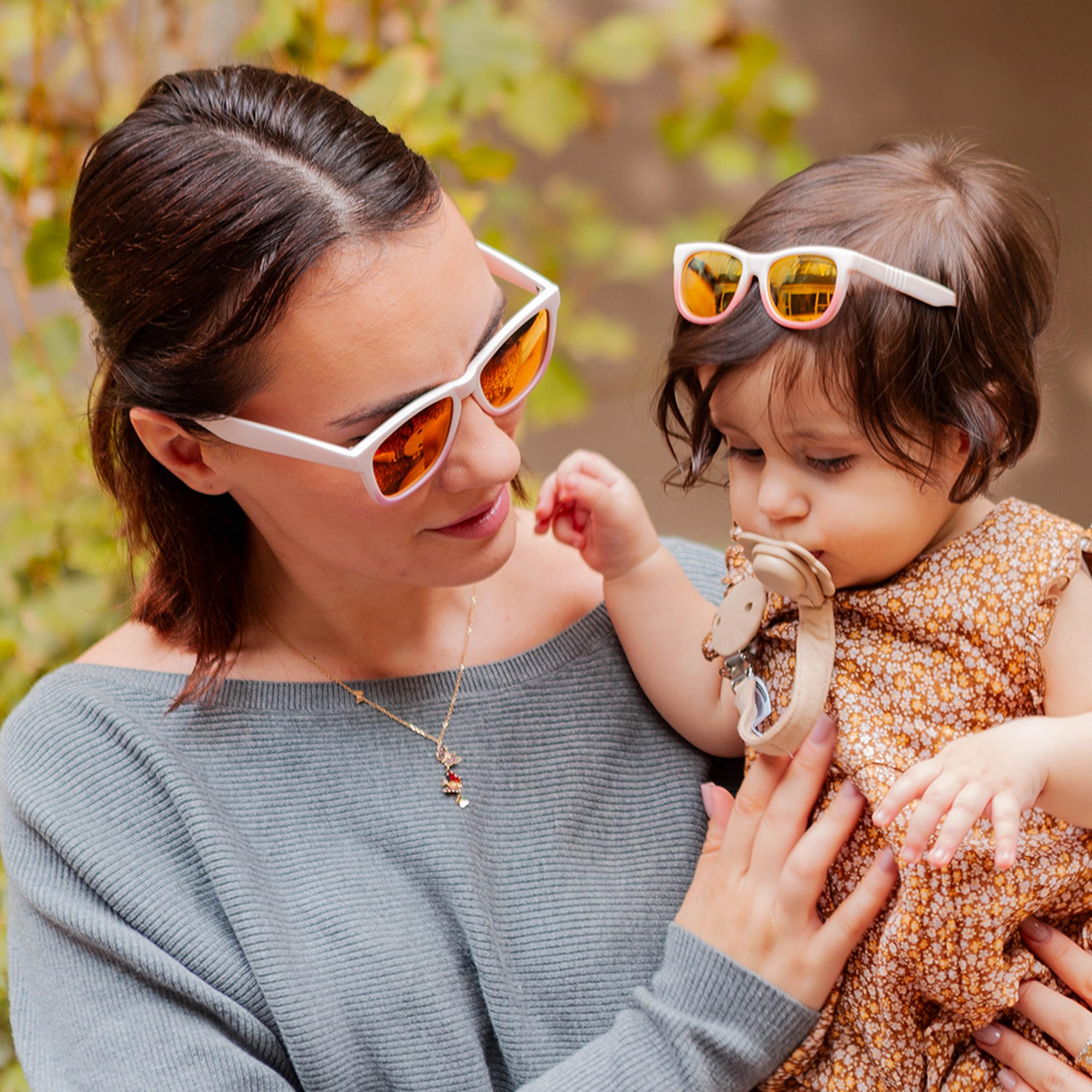 suavinex-gafas-de-sol-polarizadas-para-beb-12-24-meses-uv400-cat-3-redondas-flex image 2